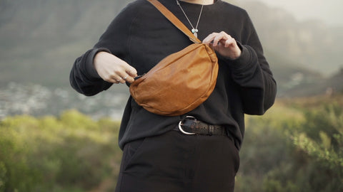 Bauchtasche (Moon Bag)